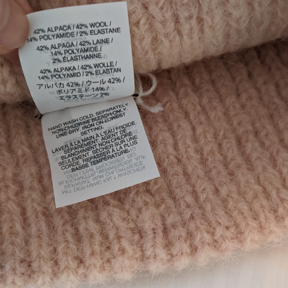 Madewell merino wool ribbed beanie (blush). - Picture 4 of 4